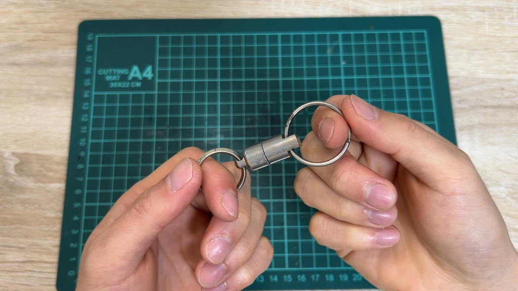 一般的なマグネットリリーサーの画像